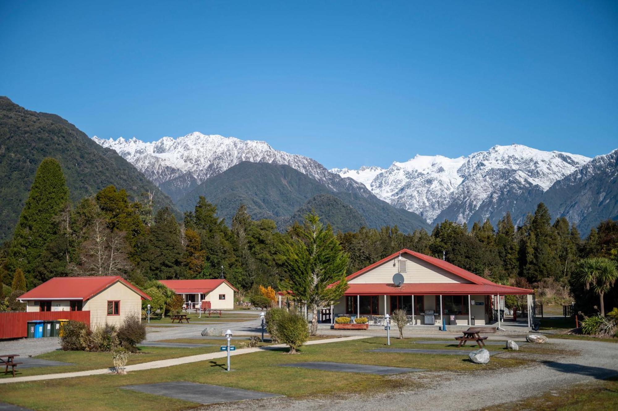 Franz Josef Top 10 Holiday Park Exterior foto